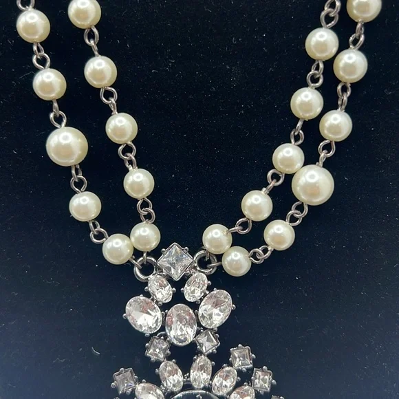 Necklace Sequin NWT retail $146 - Picture 3 of 9